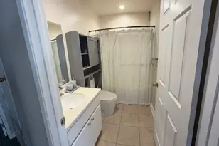 19928 Chase St, Winnetka, CA 91306 - Photo 8