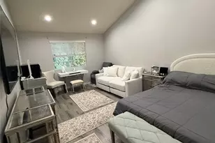 19928 Chase St, Winnetka, CA 91306 - Photo 8