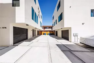 1175 Leighton, Los Angeles, CA 90037 - Photo 14