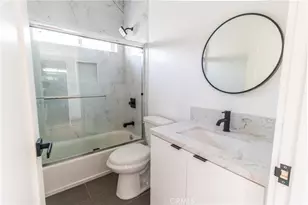 4505 W 18th St, Los Angeles, CA 90019 - Photo 26