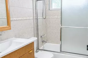 8794 Ranchito Ave, Panorama City, CA 91402 - Photo 14