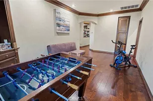3426 Wedgewood Ln, Burbank, CA 91504 - Photo 48