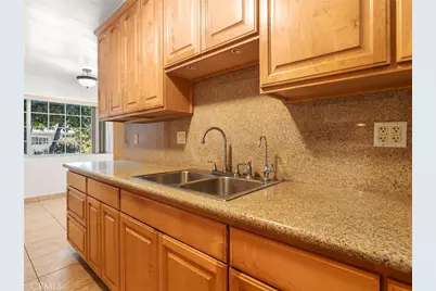 6904 Radford Avenue #7, North Hollywood, CA 91605 - Photo 4