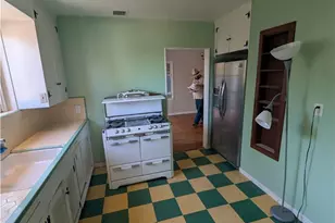 590 Prescott St, Pasadena, CA 91104 - Photo 10