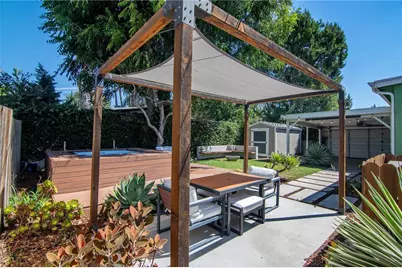 10703 Collins Street, North Hollywood, CA 91601 - Photo 32