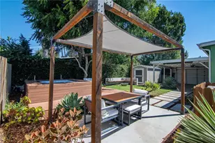 10703 Collins St, North Hollywood, CA 91601 - Photo 32