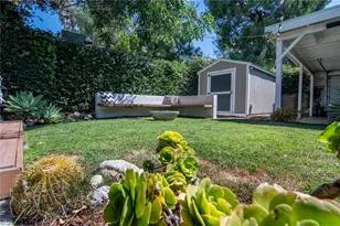 10703 Collins St, North Hollywood, CA 91601 - Photo 30