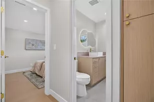 10211 Roscoe, Los Angeles, CA 91352 - Photo 26