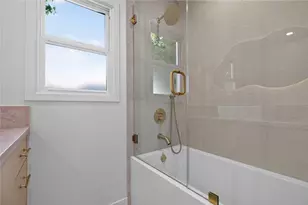 10211 Roscoe, Los Angeles, CA 91352 - Photo 28