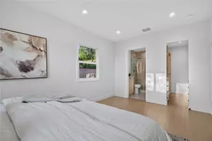 10211 Roscoe, Los Angeles, CA 91352 - Photo 20