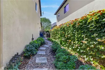 22 Mossdale Court, Azusa, CA 91702 - Photo 50