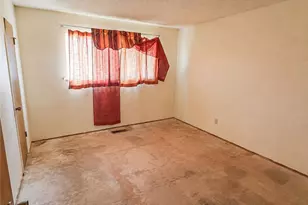 146 W Hanford Armona, Lemoore, CA 93245 - Photo 10