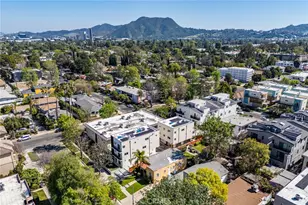 10810 Hesby, Los Angeles, CA 91601 - Photo 24
