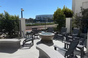 525 E Seaside Way, Long Beach, CA 90802 - Photo 44
