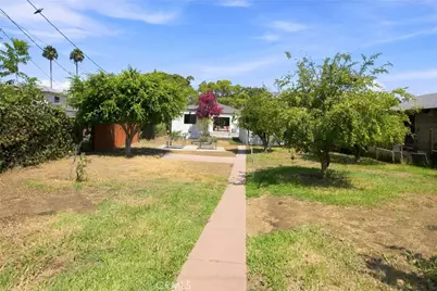 556 Hawthorne, Glendale, CA 91204 - Photo 36