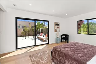 556 Hawthorne, Glendale, CA 91204 - Photo 26