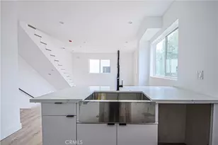 6461 Woodley, Los Angeles, CA 91406 - Photo 44