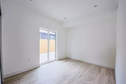 6461 Woodley, Los Angeles, CA 91406 - Photo 38