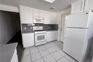 72731 Larrea Ave, 29 Palms MCB, CA 92277 - Photo 12