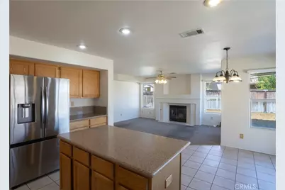 6055 Lisbon Ct, Palmdale, CA 93552 - Photo 4