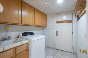 6055 Lisbon Ct, Palmdale, CA 93552 - Photo 12