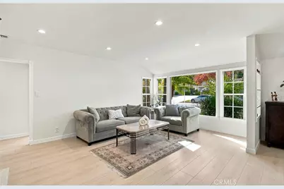 2142 E Chevy Chase, Glendale, CA 91206 - Photo 28