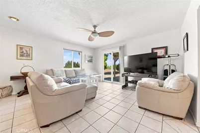8609 Maple, Hesperia, CA 92345 - Photo 10