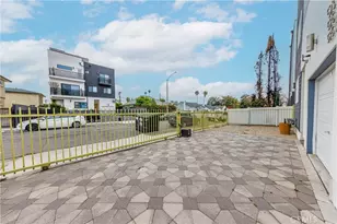 523 N St Andrews, Los Angeles, CA 90004 - Photo 36