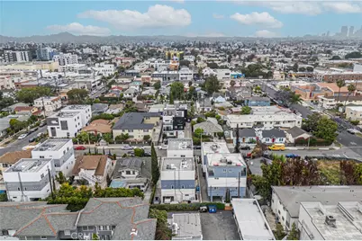 523 N St Andrews, Los Angeles, CA 90004 - Photo 44