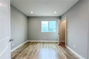 523 N St Andrews, Los Angeles, CA 90004 - Photo 30