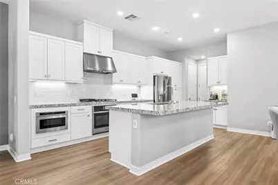 26902 Sycamore Way, Valencia, CA 91381 - Photo 4