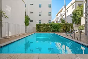 128 N Swall Dr, Los Angeles, CA 90048 - Photo 34