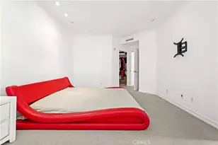 128 N Swall Dr, Los Angeles, CA 90048 - Photo 18