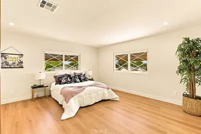 2232 N Valley Street, Burbank, CA 91505 - Photo 10