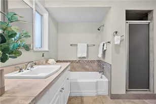 3064 N Verdugo Rd, Glendale, CA 91208 - Photo 46