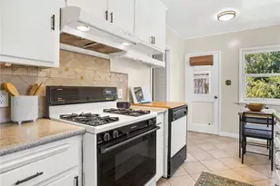 524 S Bel Aire Dr, Burbank, CA 91501 - Photo 4