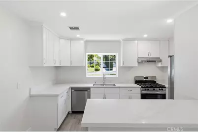 10227 McVine, Sunland, CA 91040 - Photo 10