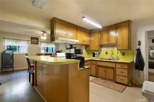 10756 Redmont Ave, Tujunga, CA 91042 - Photo 8