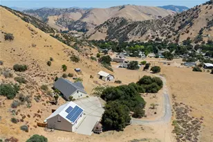 1175 Rudnick Ct, Frazier Park, CA 93225 - Photo 2