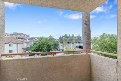 2310 N Fairview Street #210, Burbank, CA 91504 - Photo 12