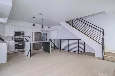 11810 Gilmore, Los Angeles, CA 91606 - Photo 18