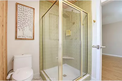 6627 Columbus Avenue, Van Nuys, CA 91405 - Photo 32