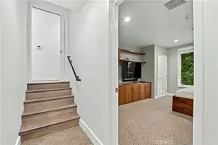 5128 Hillard, La Canada Flintridge, CA 91011 - Photo 32