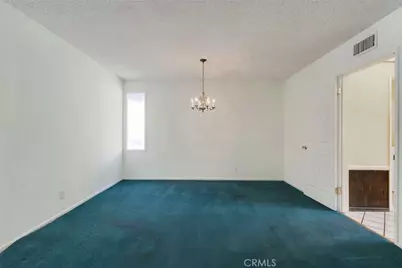 10025 Roscoe Boulevard, Los Angeles, CA 91352 - Photo 10