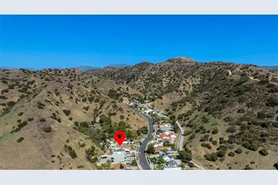 10025 Roscoe Boulevard, Los Angeles, CA 91352 - Photo 46