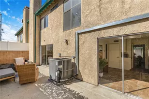 17221 Roscoe Blvd, Northridge, CA 91325 - Photo 22