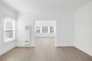 548 N Kenmore, Los Angeles, CA 90004 - Photo 10