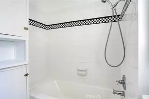1320 N Kenwood, Burbank, CA 91505 - Photo 16