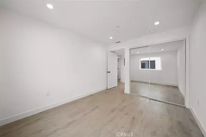 171 S Hoover, Los Angeles, CA 90004 - Photo 30