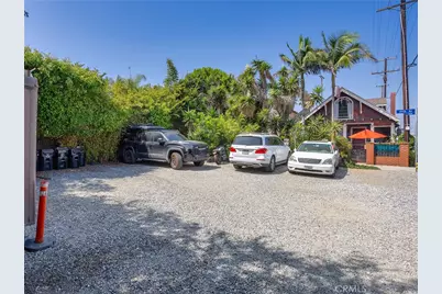 42 19th Avenue, Venice, CA 90291 - Photo 2